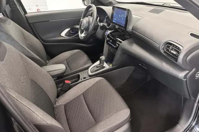 Toyota Yaris Cross (2024) thumbnail 21