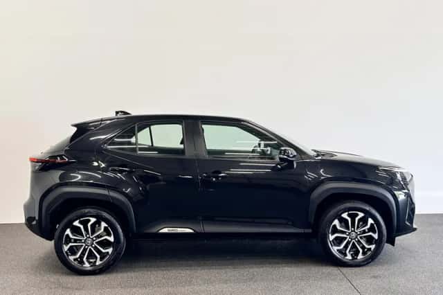 Toyota Yaris Cross (2024) thumbnail 23