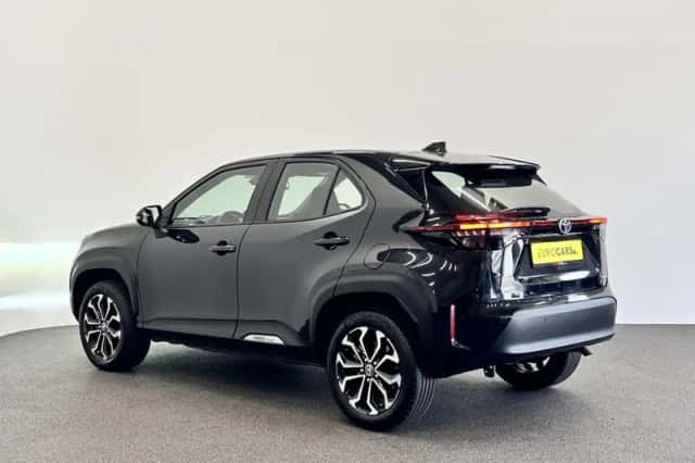 Toyota Yaris Cross (2024) thumbnail 9