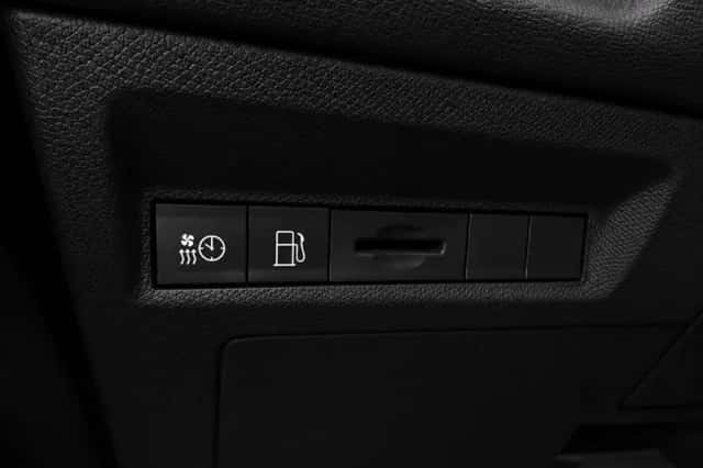 Peugeot 308 (2024) thumbnail 21