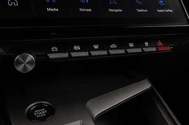 Peugeot 308 (2024) thumbnail 24