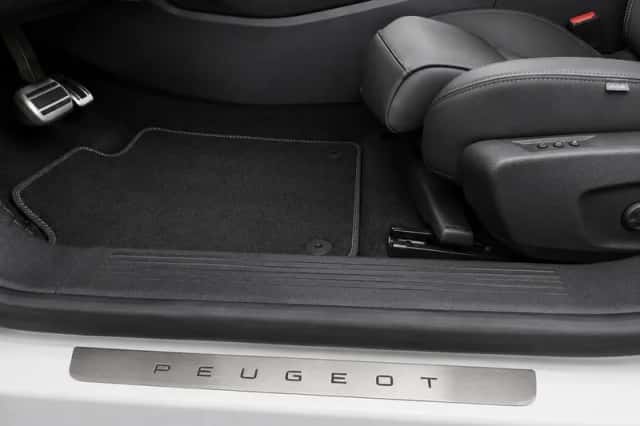 Peugeot 308 (2024) thumbnail 31