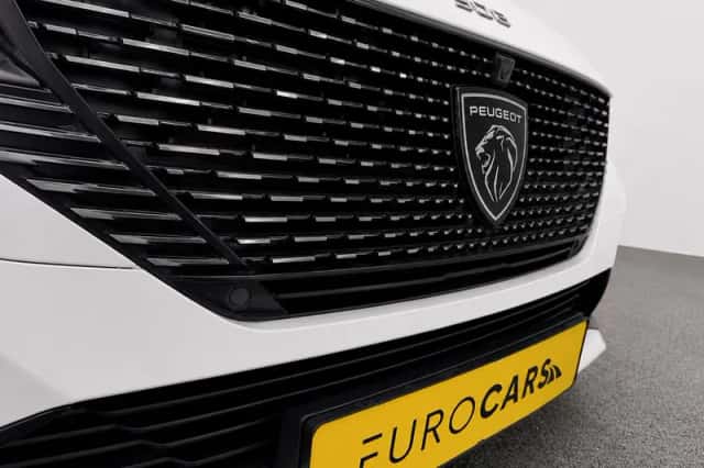 Peugeot 308 (2024) thumbnail 38