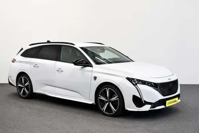 Peugeot 308 (2024) thumbnail 2
