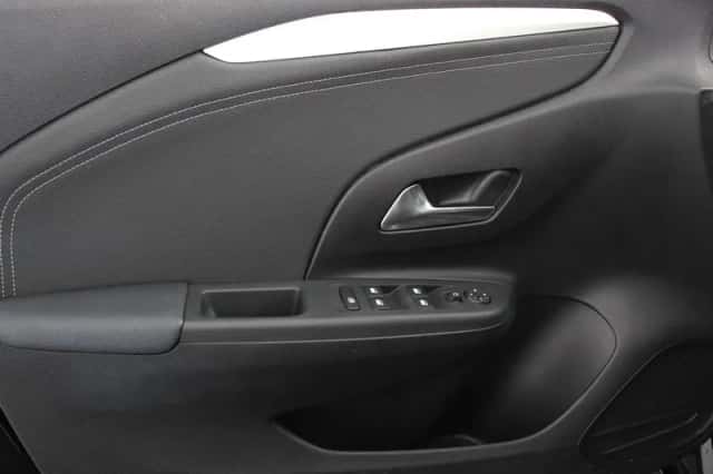 Opel Corsa (2025) thumbnail 13