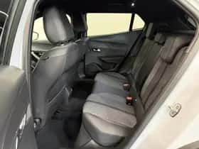 Peugeot 2008 (2025) thumbnail 11