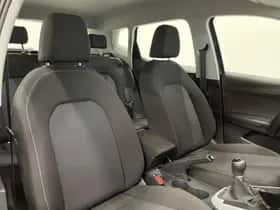 SEAT Arona (2022) thumbnail 9