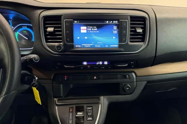 Toyota Proace (2022) thumbnail 16