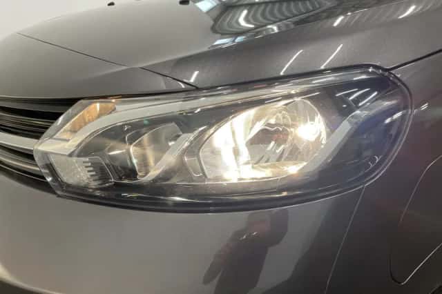 Toyota Proace (2022) thumbnail 32