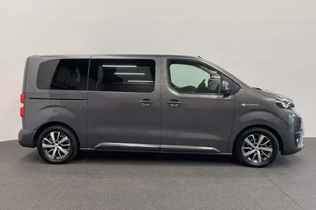 Toyota Proace (2022) thumbnail 5