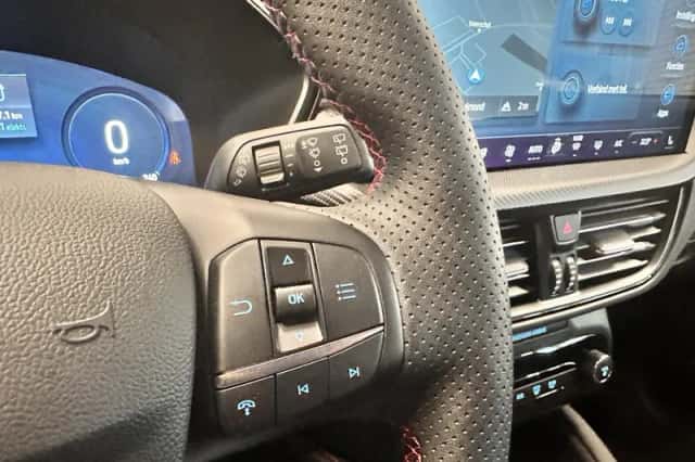 Ford Kuga (2025) thumbnail 15