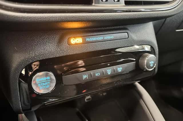 Ford Kuga (2025) thumbnail 18