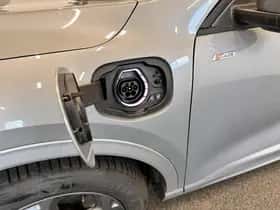 Ford Kuga (2025) thumbnail 5