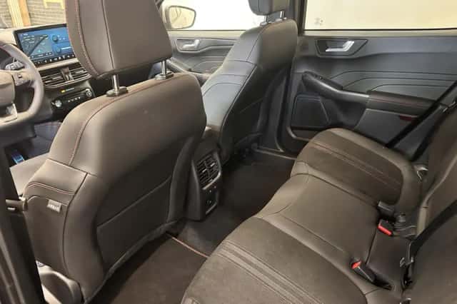 Ford Kuga (2025) thumbnail 10