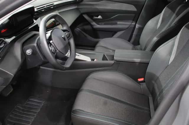 Peugeot 408 (2024) thumbnail 2