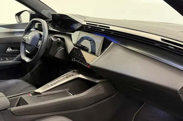 Peugeot 408 (2024) thumbnail 15