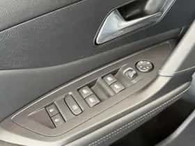 Peugeot 408 (2024) thumbnail 19