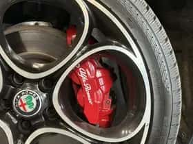 Alfa Romeo Giulia (2021) thumbnail 25
