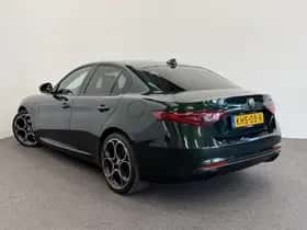 Alfa Romeo Giulia (2021) thumbnail 7
