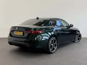 Alfa Romeo Giulia (2021) thumbnail 9