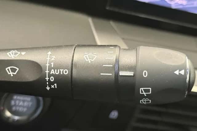 Opel Astra (2023) thumbnail 17
