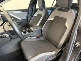 Opel Astra (2023) thumbnail 19