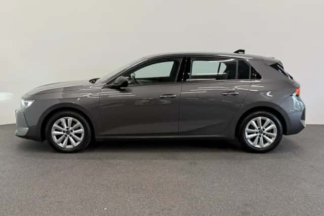 Opel Astra (2023) thumbnail 4