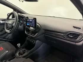 Ford Fiesta (2022) thumbnail 15