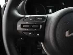 Kia Picanto (2023) thumbnail 15