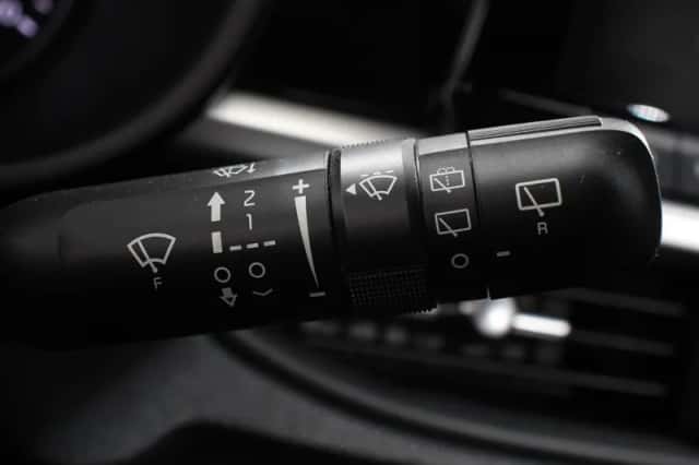 Kia Picanto (2023) thumbnail 18