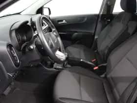 Kia Picanto (2023) thumbnail 22