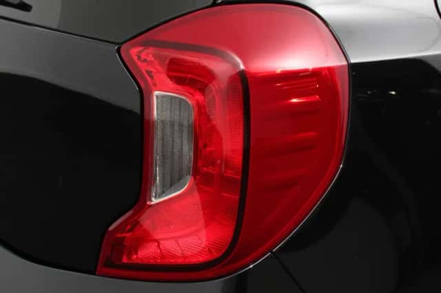 Kia Picanto (2023) thumbnail 30