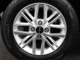 Kia Picanto (2023) thumbnail 4