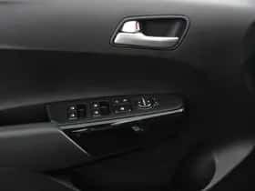 Kia Picanto (2023) thumbnail 10