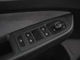 Volkswagen Golf (2024) thumbnail 12