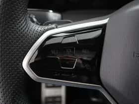 Volkswagen Golf (2024) thumbnail 15