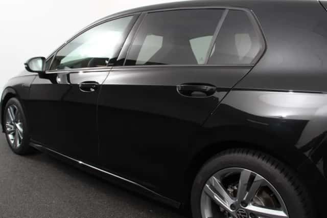 Volkswagen Golf (2024) thumbnail 29