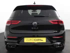 Volkswagen Golf (2024) thumbnail 5