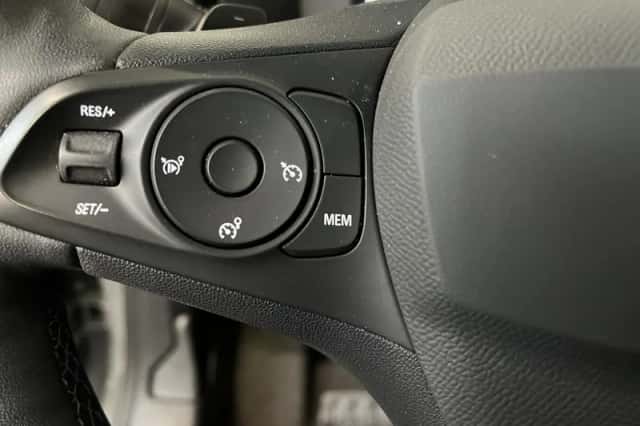 Opel Corsa (2024) thumbnail 25