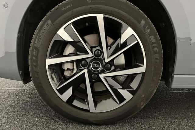 Opel Corsa (2024) thumbnail 9