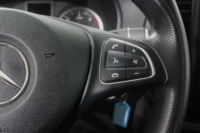 Mercedes-Benz Vito (2019) thumbnail 17
