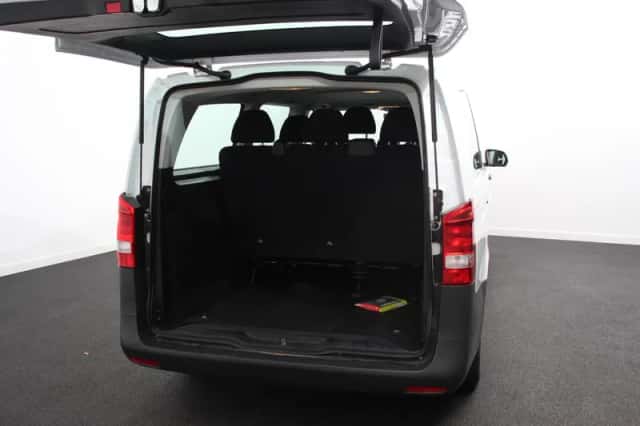 Mercedes-Benz Vito (2019) thumbnail 36