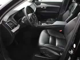 Volvo XC90 (2021) thumbnail 2