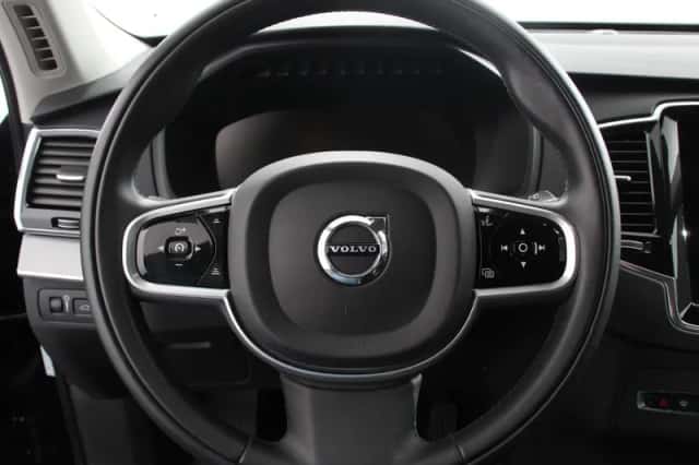 Volvo XC90 (2021) thumbnail 15