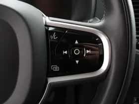 Volvo XC90 (2021) thumbnail 16