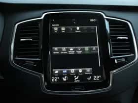 Volvo XC90 (2021) thumbnail 24