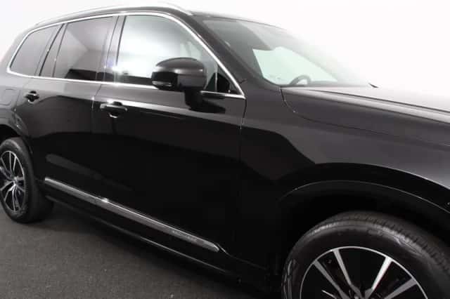 Volvo XC90 (2021) thumbnail 36
