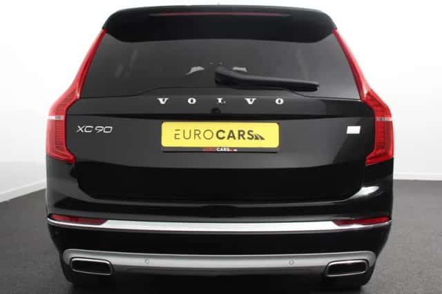Volvo XC90 (2021) thumbnail 5