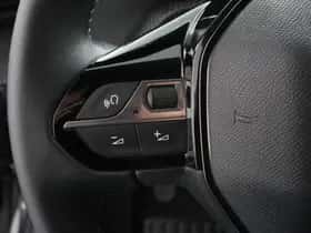 Peugeot 208 (2023) thumbnail 14