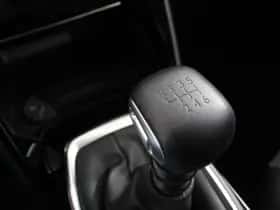 Peugeot 208 (2023) thumbnail 19
